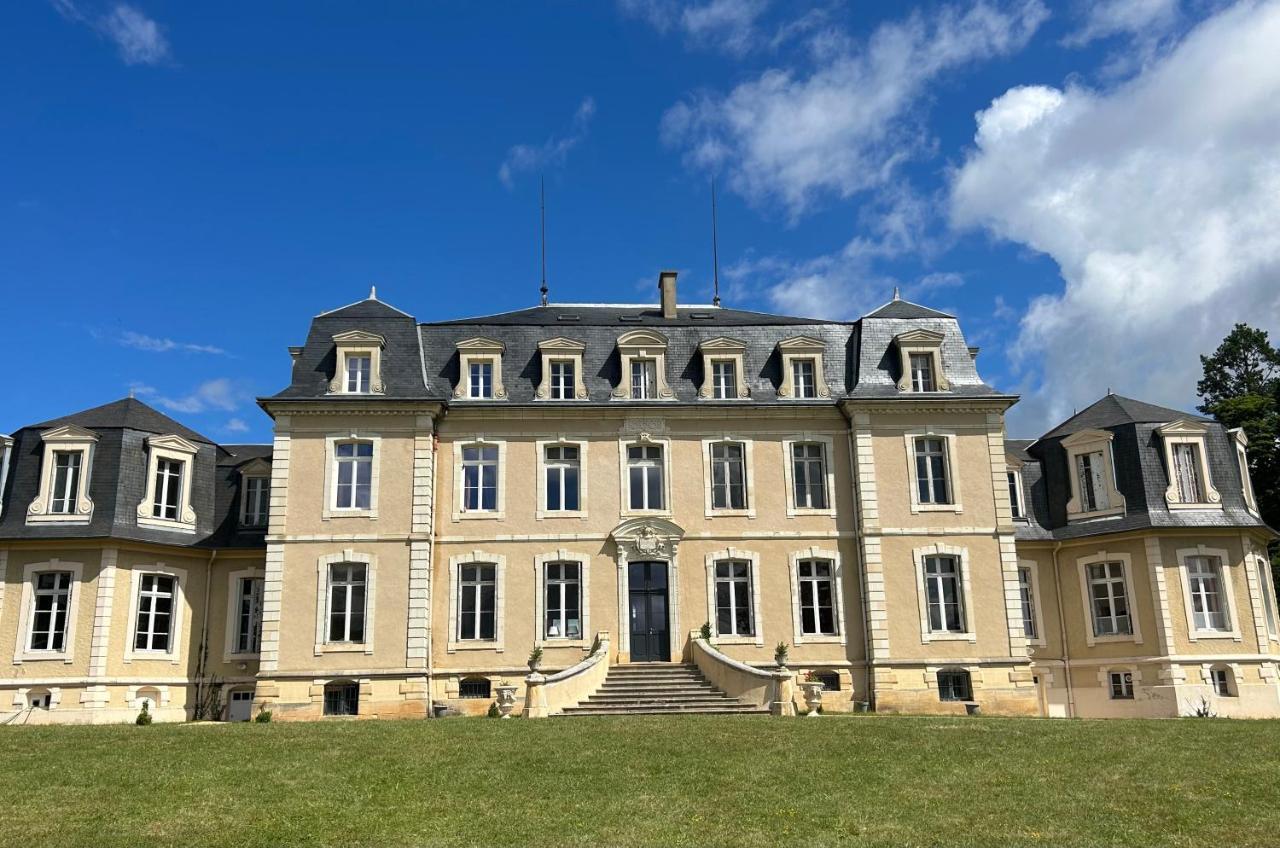 Gite Du Campagnard Du Chateau De La Bouchatte Chazemais Ngoại thất bức ảnh